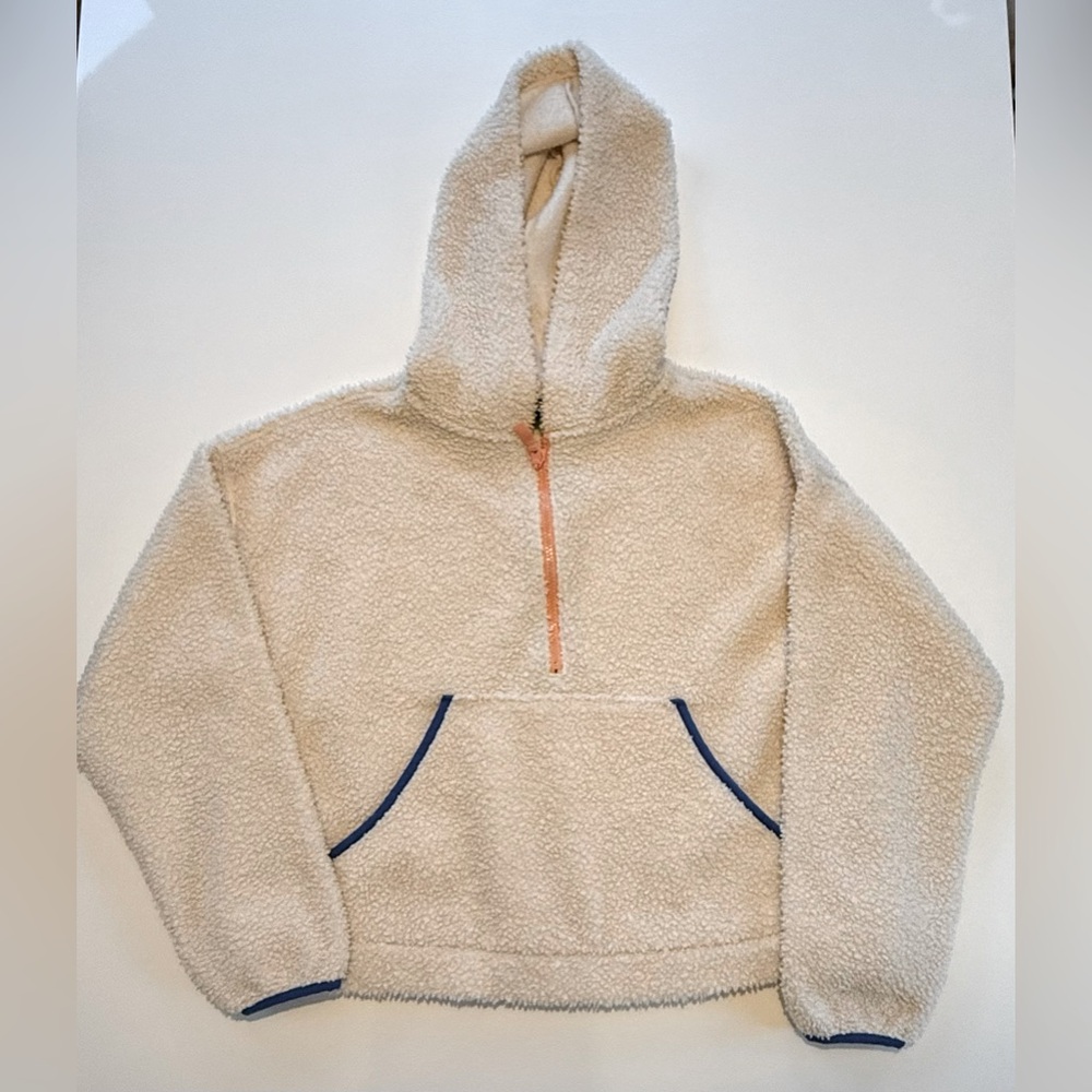 Wild Fable Sherpa White Fleece Jacket in size Small